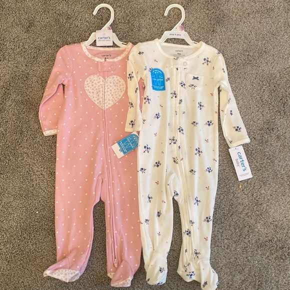 Carter's Other - Bundle of 2. Carters Sleepers. NWT Size 9 months.